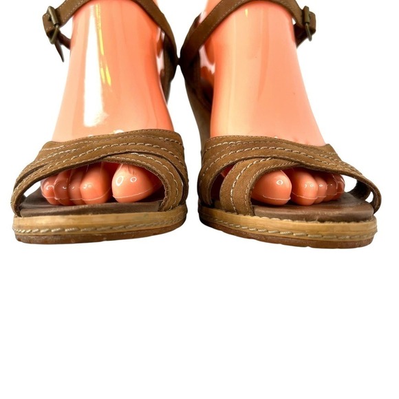 TIMBERLAND Maeslin Buckle Leather Cork Heel Wedge Sandal Womens Size 9 - Picture 8 of 16